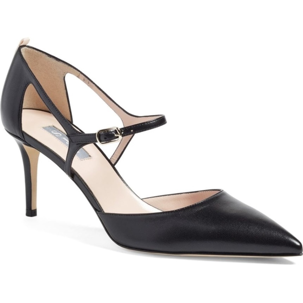 ISO SJP Sarah Jessica Parker ‘Phoebe’ Pumps